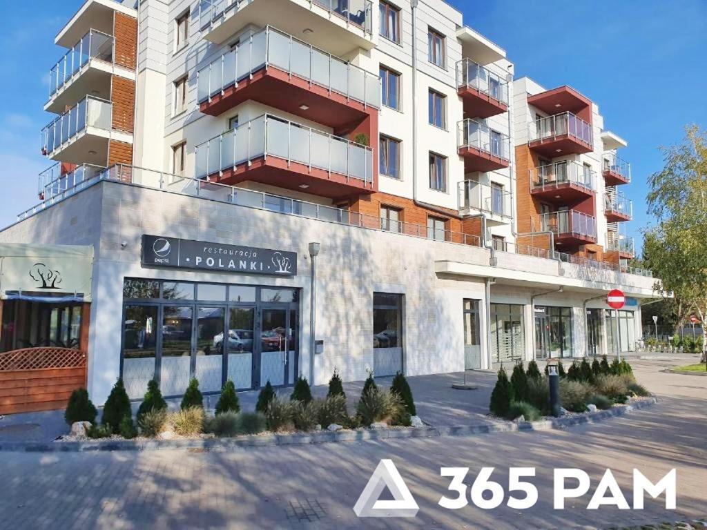 Apartment Z Basenem Polanki Park - 365pam